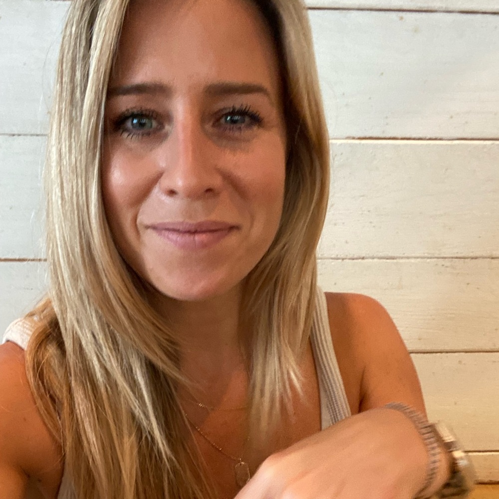 Meet your Posher, Lindsey